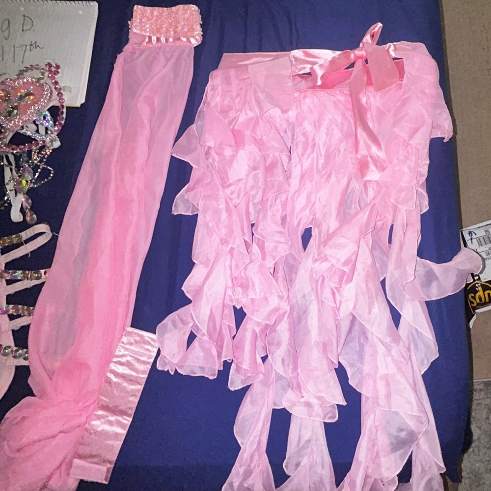 Pink Set - Picture 2 of 3